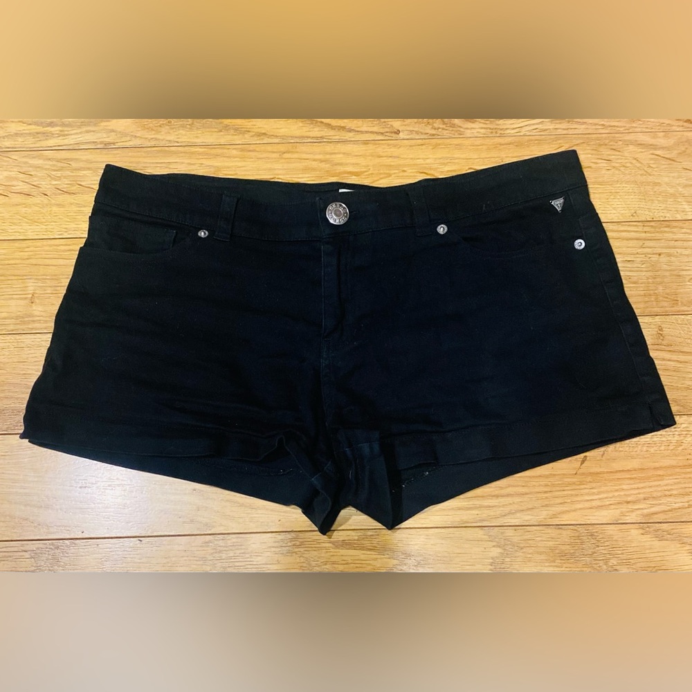 Womens Y2K GUESS Black Dyed Daisy Duke Shorts Size 29 Denim